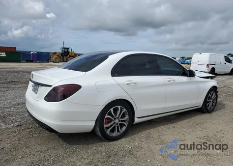 2017 Mercedes-Benz C 300 from USA, damaged, VIN 55SWF4JBXHU201321